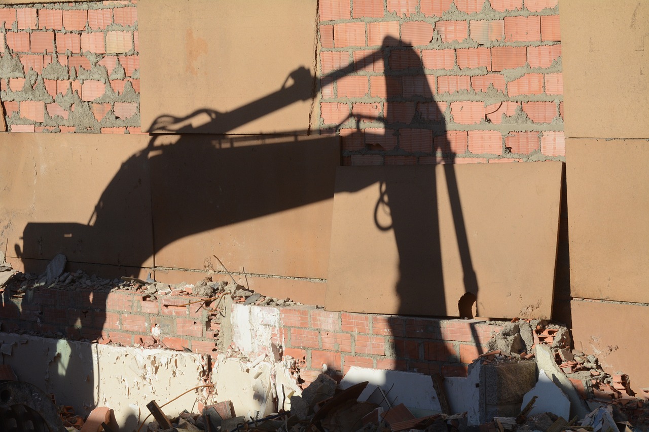 shadow, backhoe, site-743333.jpg